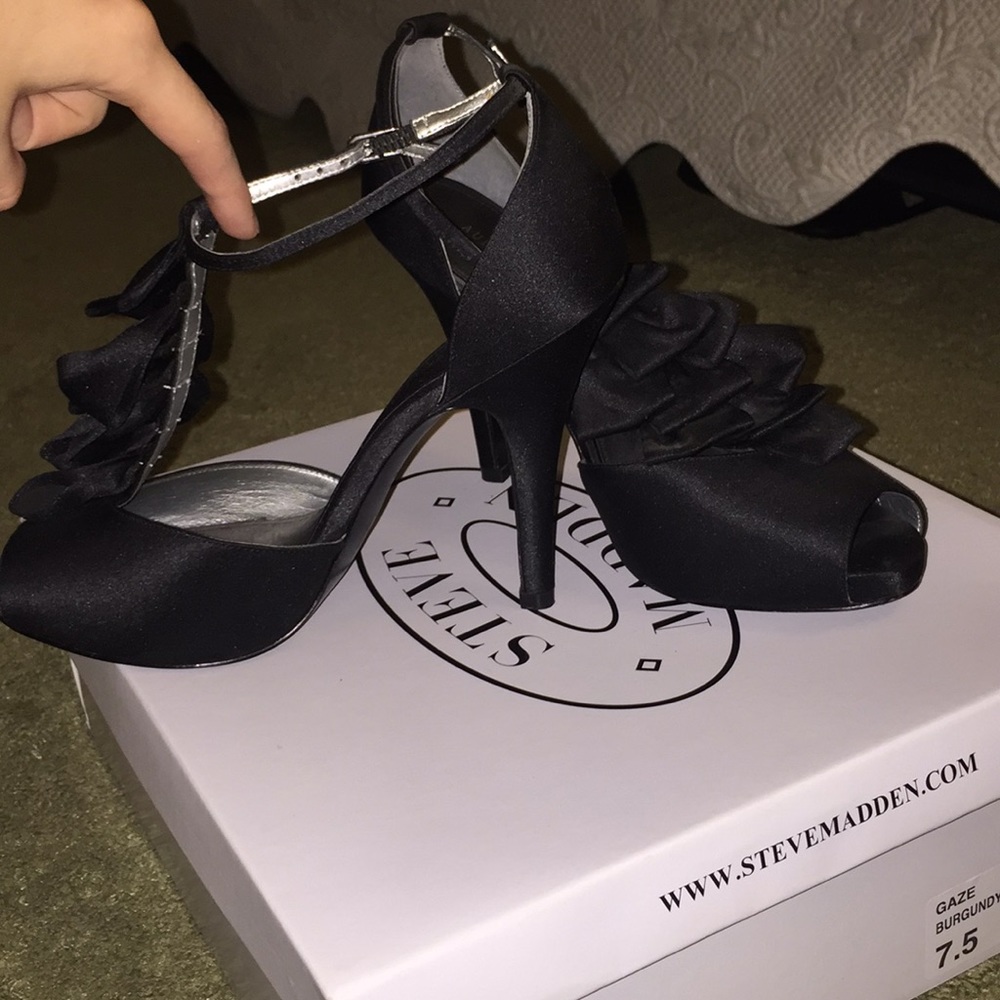 Basic Black Heels - image 2